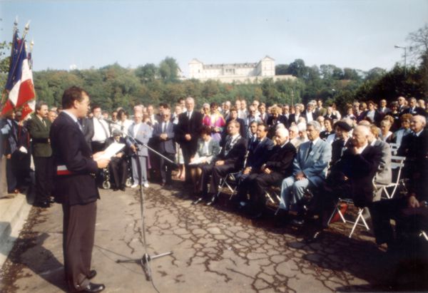 Namensgebung auf dem Mont Valérien in Suresnes/Paris 1990 