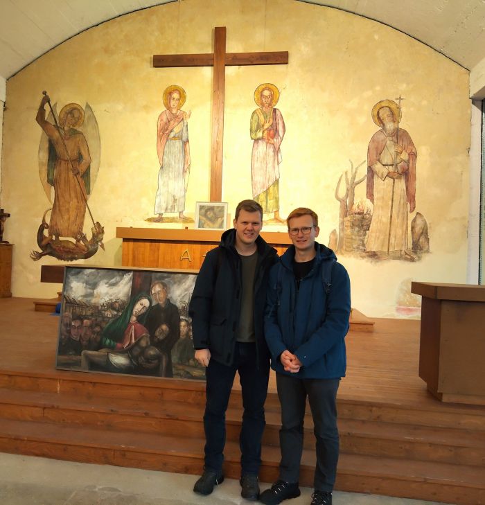 2025 12 03 Tobias et simon 22 11 2025 e